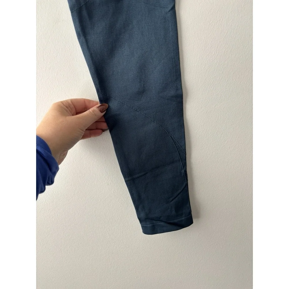 AYBL Balance V2 Seamless High Waist Compression Leggings & Bra Set‎ Blue Size S